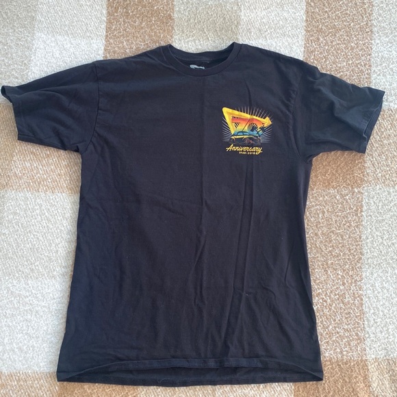 In-N-Out tee - Picture 3 of 3